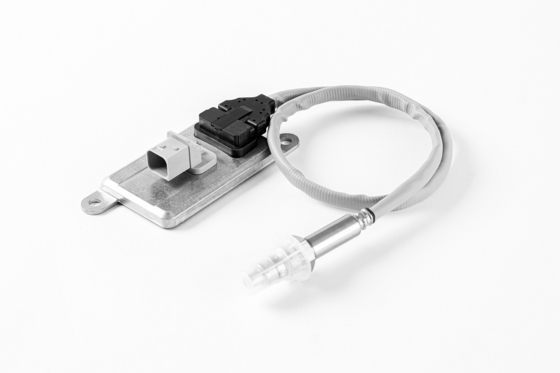 메르세데스-벤츠 질소 산소 센서 A0101539628/001 5WK96659C 24V NOX 센서