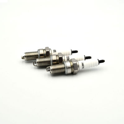 오토바이 예비 부품 고품질 점화 플러그 D8ETC는 DP8EA-9 X24EPU9를 대체합니다